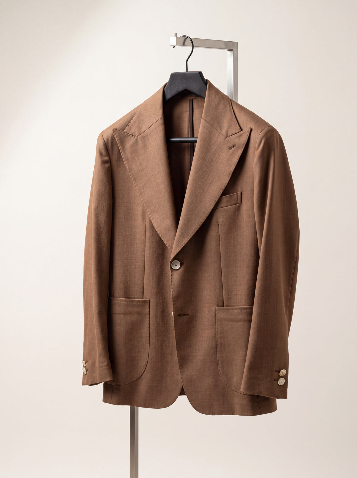 Peak-Lapel Single-Button Jacket — Tobacco